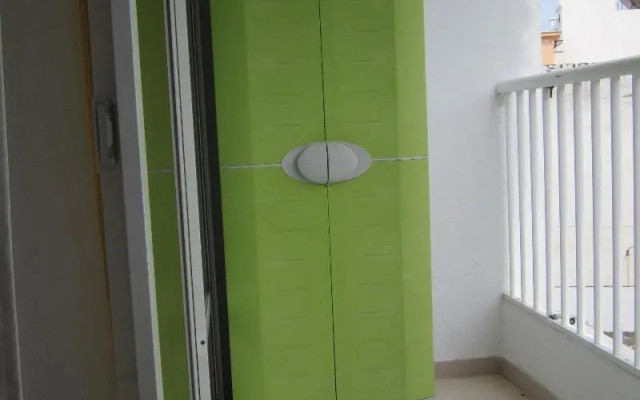 Apartment in Nerja - 104429