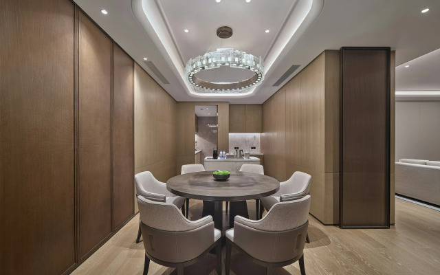 Hilton Jiashan