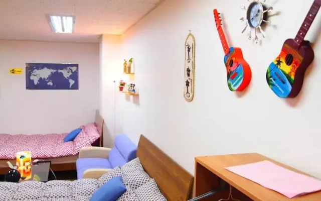 Town Guesthouse 4