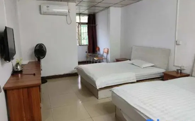 Yixiang Apartment (Huizhou Station)