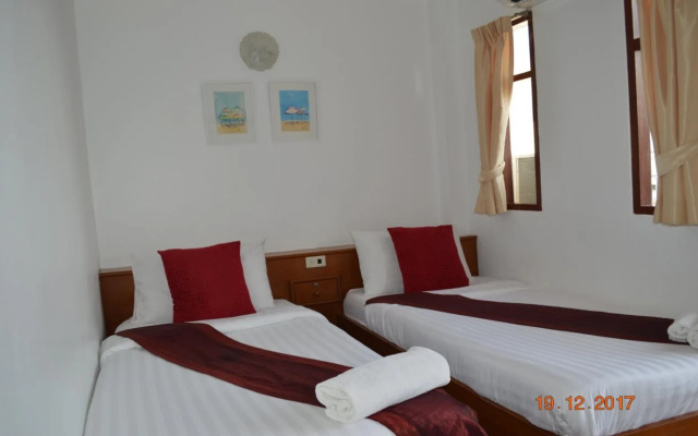 Tongmee Guest House