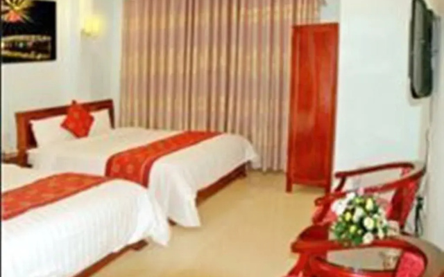 Hoang Du Hotel