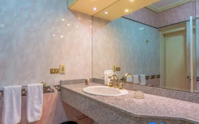 Royal 3 bedrooms apartment