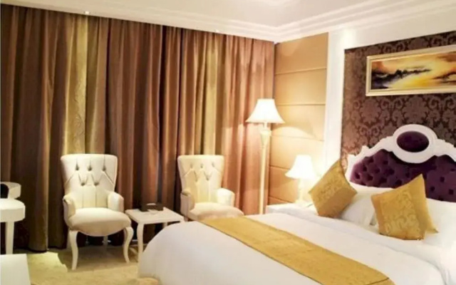 Taibaofeng Hotel