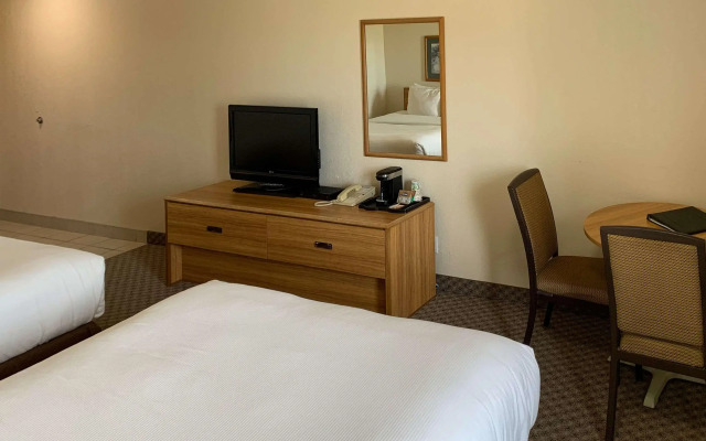 Americas Best Value Inn Hermitage