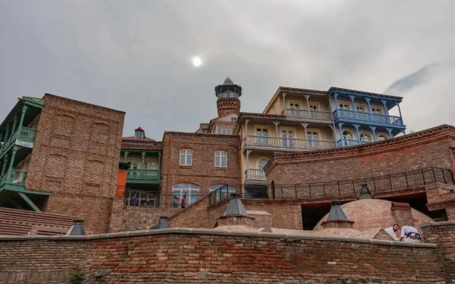 Lana Hostel