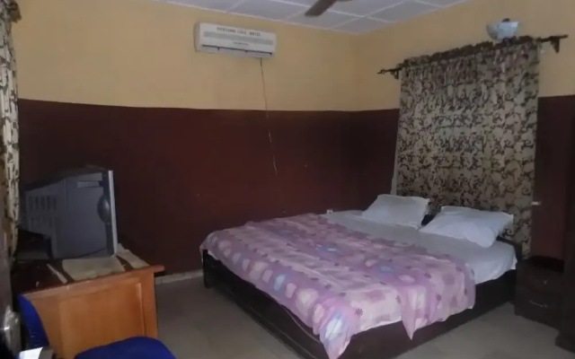 Fortune Exclusive Hotel
