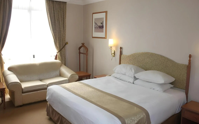 Merdeka Palace Hotels & Suites