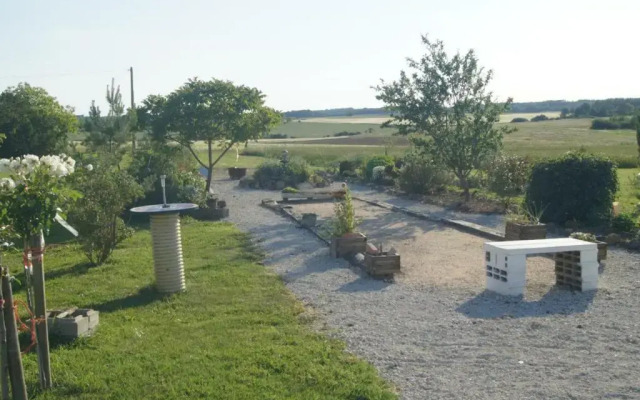 Gite Chédigny, 4 Pièces, 6 Personnes - Fr-1-381-121