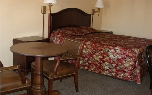 Red Carpet Inn Charlottesville