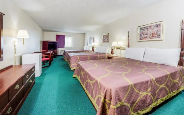 Super 8 By Wyndham Jerseyville Il