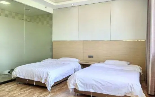 Anyi Fenghe Hotel
