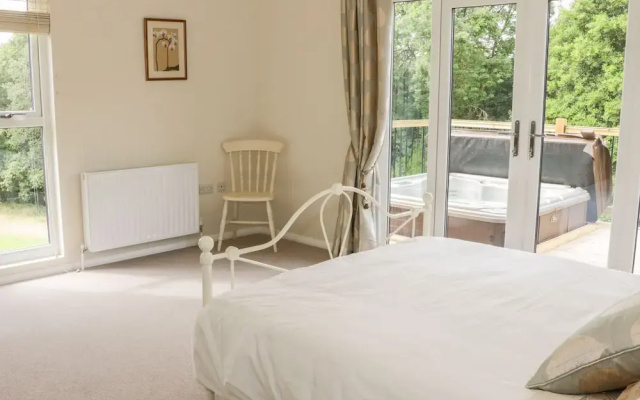 Willow Lodge