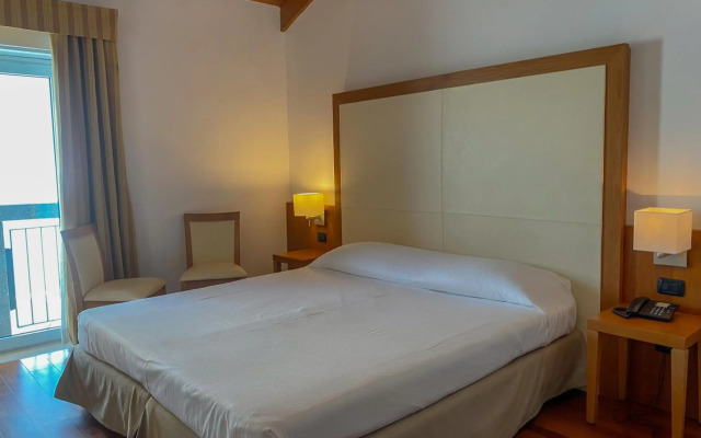 Hotel Mavino