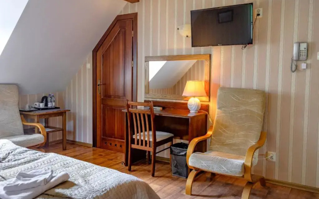 Restauracja Pensjonat Pod Wietrzną Górą