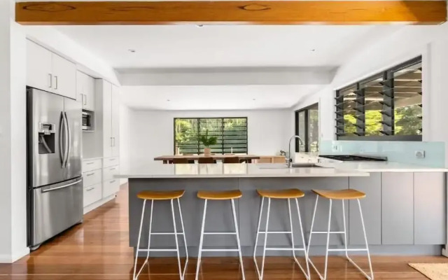 Tin & Timber by Charlesworth