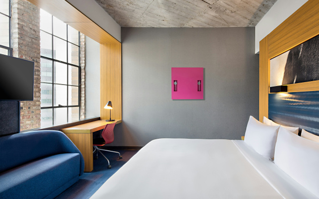 Aloft Dallas Downtown