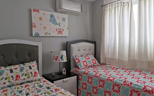 BlueSky II - Netflix, WIFI, AC, CATV