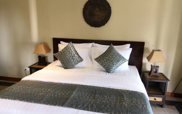 Beyond The Blue Horizon Villa Resort