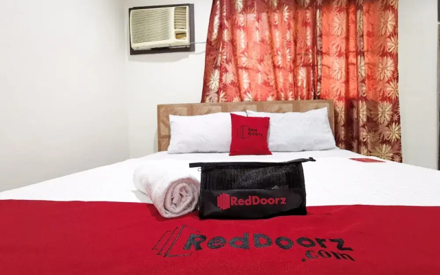 GK Business Hotel by RedDoorz
