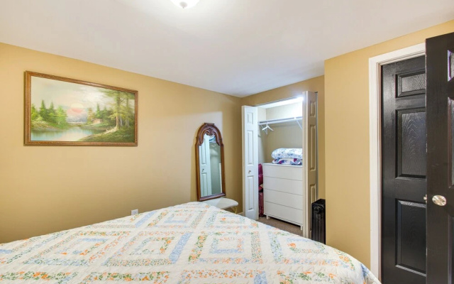 Charming Virginia Getaway Near Hiking & Golfing!