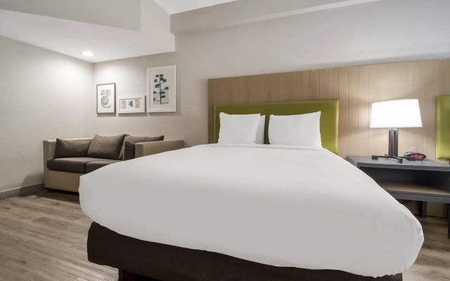 Country Inn & Suites by Radisson, Goldsboro, NC