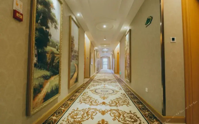 Vienna International Hotel (Shenzhen Longgang Ti'an Digital Park)