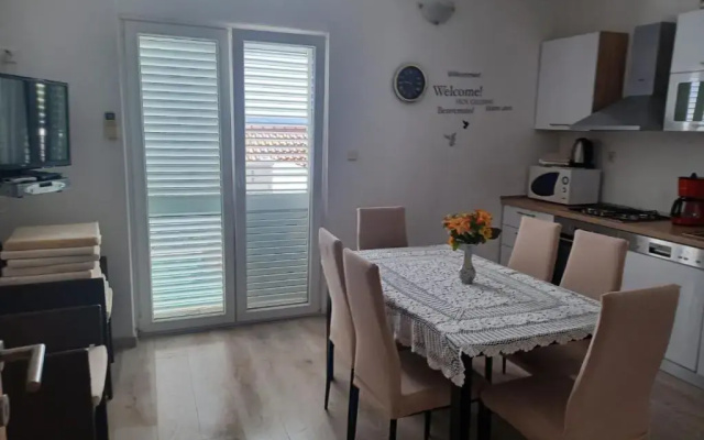 Apartments Marija - 10m from beach