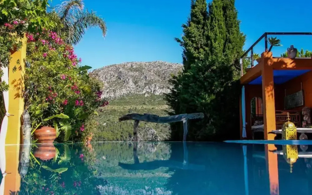 Beautiful Casita With hot tub Under Stars