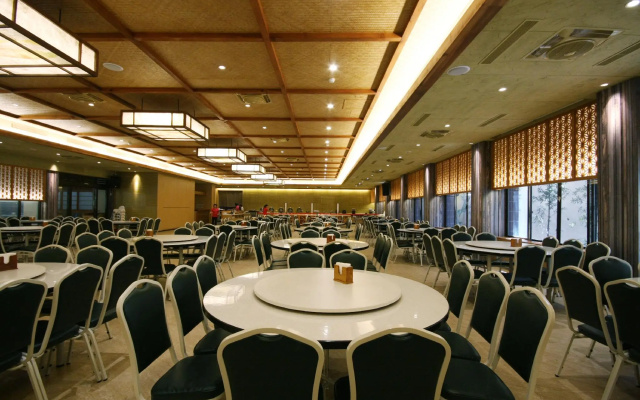 Ku Kuan Hotel