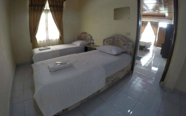 Anju Cottage In Toba Lake Indonesia From 24 Photos Reviews