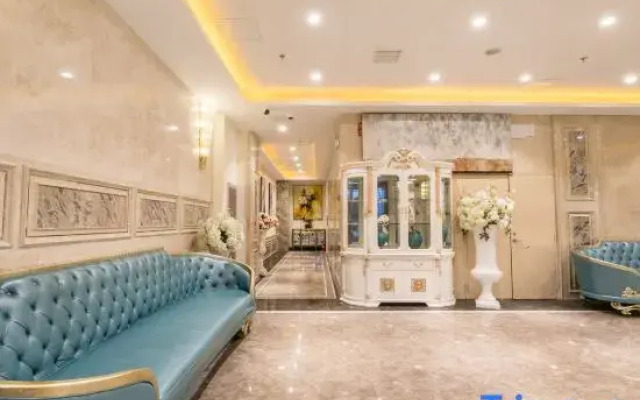Yuemeng Hotel