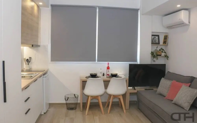 New Studio 4 Downtown Thessaloniki-fully Equipped