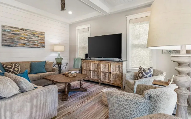 Beach Hangar by Southern Vacation Rentals