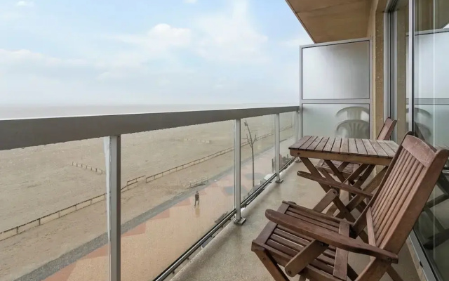 Apartment in Blankenberge by the Beach