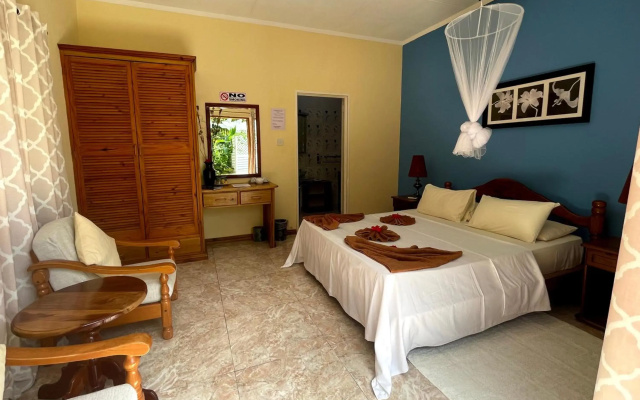 Villa Rafia Guesthouse