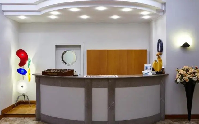 Termini Beach Hotel Suites