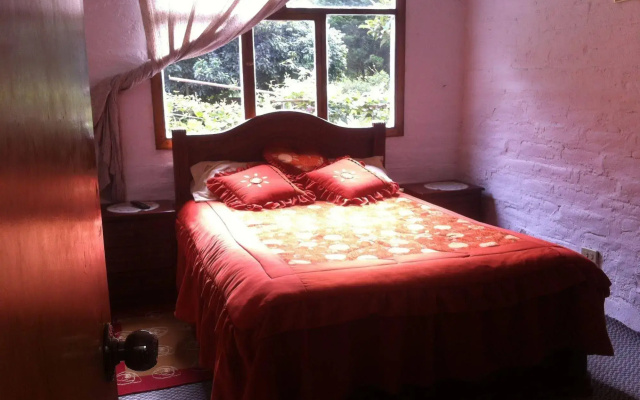 Ayamtai Jea Guest House
