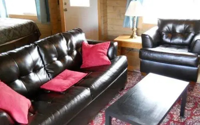 Potlatch Resort