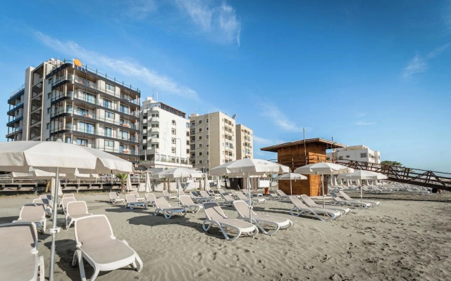 Sea-Esta Seaview Apartment