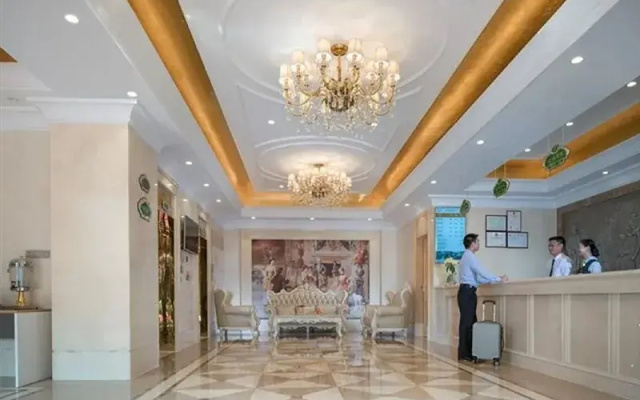 Vienna 3 Best Hotel (Guangzhou Xintang Shapu Avenue)