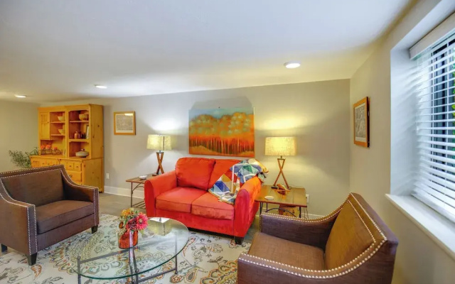Central to Everything! Missoula Stay w/ Courtyard