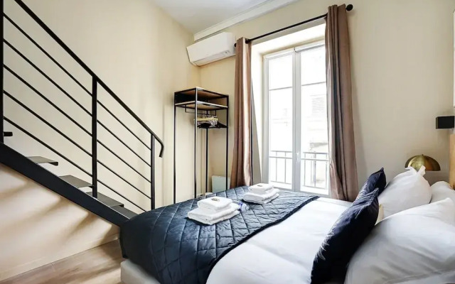 Cottage With 2 Rooms in Batignolles