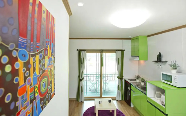Tongyeong Songni Mt. Nature Pension
