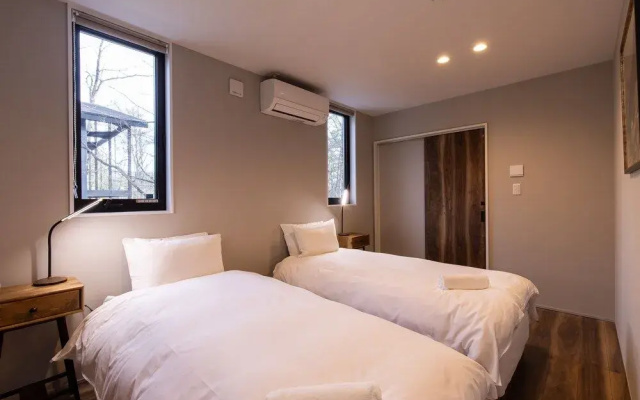 Ora D'Oro House