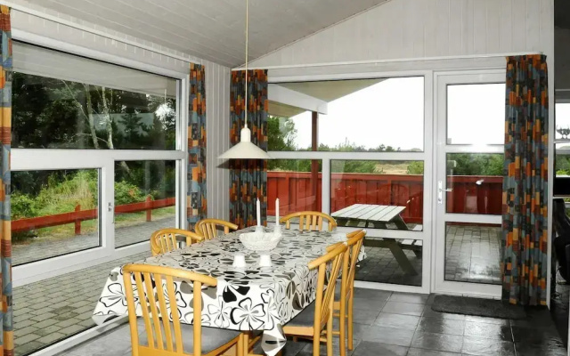 5 Star Holiday Home in Henne