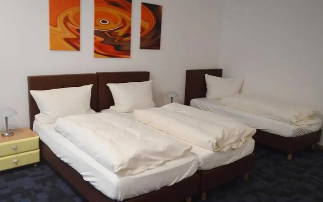 Hotel B8 Voerde