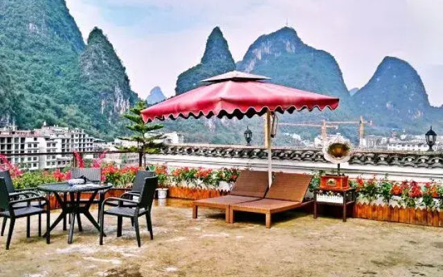 Shililang Renwen Hotel