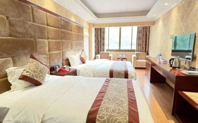 Hongyan Business Hotel