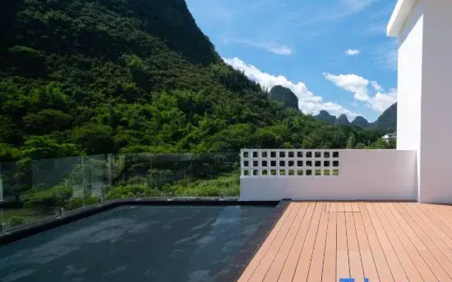 Yulonghe Yushan Country House